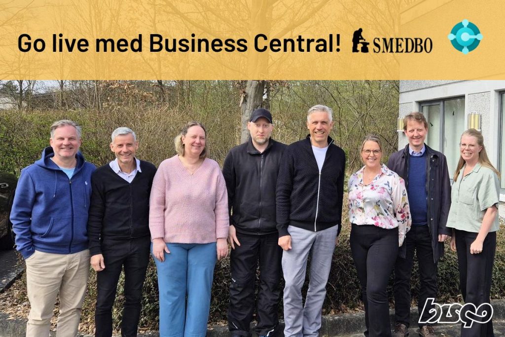 Julia Nilsson och Helene Wall med kundteamet från Smedbo i Tyskland